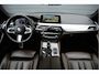 BMW 5-Serie 520i High Executive | M-PAKKET | HIFI | CAMERA | TREKHAAK |