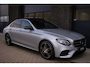 Mercedes-Benz E-klasse 200 AMG | Pano | Night | Virtual | Carbon | Burmester | Camera | Sfeer | Trekhaak | Stoelverwarming | LED | Keyless | Carplay | Nappa Leder | NAP | Dealer Onderhouden | Garantie