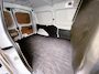Renault Kangoo Z.E. Maxi Huur Accu Trekhaak Airco Bluetooth Cruise Control SOH 75% Schuifdeur Achterdeuren Tussenwand