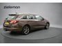 Opel Astra Sports Tourer 1.0 Turbo 120 Jaar Edition - Carplay, Cruise, Trekhaak