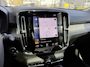 Volvo XC40 1.5 T5 Recharge Inscription PANORAMADAK TREKHAAK LEER