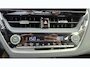 Toyota Corolla Cross Hybrid 140 DYNAMIC NIEUW MODEL! STOEL/STUURVERW BLIND SPOT EL-ACHTERKLEP NAVI PARK-SENSOREN APPE/ANDROID 18'' LM-VELGEN CAMERA AD-CRUISE CLIMA