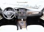 BMW 3-Serie Touring 318i High Executive | Elektrisch glazen panorama-dak | Lederen bekleding | Xenon