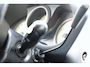Toyota RAV4 2.0-16V VVT-i Sol | Lichtmetalen velgen | spatbordverbreders in carrosseriekleur | monotone carrosseriekleur | airconditioning | elektrisch bedienbare portierramen achter (5-drs) | lederen stuurwiel e
