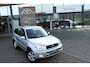 Toyota RAV4 2.0-16V VVT-i Sol | Lichtmetalen velgen | spatbordverbreders in carrosseriekleur | monotone carrosseriekleur | airconditioning | elektrisch bedienbare portierramen achter (5-drs) | lederen stuurwiel e