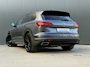Volkswagen Touareg 3.0 TSi eHybrid R - Pano Trekhaak Lucht