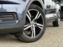 Volvo XC40 1.5 T2 Momentum Business | Achteruitrijcamera | Apple CarPlay | Stoel-/Stuurverwarming | Adaptive Cruise Control | Keyless Entry | Navigatie | Parkeersensoren