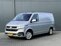 Volkswagen Transporter 2.0 TDI 150 PK HIGHLINE / DSG AUTOMAAT / L1H1 / SORTIMO INRICHTING / TREKHAAK / CAMERA / ADAPTIVE CRUISE / ACHTERKLEP