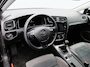 Volkswagen Golf 1.5 TSi 130 Pk Highline | Stoelverwarming | Adaptive | Navigatie | Climatronic | 17 Inch | 38.798 Km !!