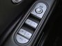 Hyundai Ioniq 5 Lounge 77.4 kWh / SOH 99% / Fabrieksgarantie tot 07-2028 / Dealer onderhouden / 1.600 kg afn. trekhaak / head-up display / Stoelventilatie / Stuur-, stoel- & achterbankverwarming / 20"  LM wielen / warmtepomp / CCS snellader /