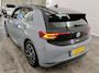 Volkswagen ID.3 58 kWh 204pk Life | SOH 91% | Trekhaak | 18" Velgen | Stuur- & Stoelverwarming | CarPlay | PDC V+A | ACC | LED