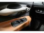 Toyota Auris 1.6-16V Sol Business | NAP | Automaat | Navi |Leder| Camera |Parkeersensoren