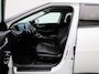 Kia EV6 BEV 77,4 kWH Business Plus | ACHTERUITRIJCAMERA | MEMORY | APPLE CARPLAY - ANDROID AUTO | ADAPTIVE CRUISE CONTROL | CLIMATE CONTROL | STOELVERWARMING | STUURWIELVERWARMING |