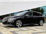 Volkswagen Golf 1.5 eTSI R-Line |Pano |H&K |Keyless |Camera