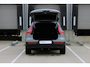 Volvo EX40 Single Motor Extended Range Business Edition | DEMO DEAL | Verwarmbare voorstoelen | Verwarmbaar stuurwiel | Premium audio by Harman Kardon | 19 inch Lichtmetalen velgen | Alarmklasse 3