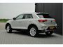 Volkswagen T-Roc 1.5 TSI Style Trekhaak Navi