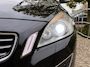 Volvo V60 2.4 D5 Summum | 5-cilinder + Xenon + Leder nu €5.975,-!!