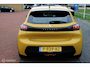 Peugeot e-208 EV Active 50 kWh, Geel metallic, Clima, Cruise, Navi/App connect