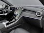 Mercedes-Benz GLC 300 e 4MATIC Sport Edition | AMG Line | Premium Pakket | Night Pakket | Winter Pakket | Panoramadak | 360° Camera | Augmented Reality voor Navigatie | Dodehoekassistent | Verkeersbordenassistent | DIGITAL LIGHT | Elektrisch Verstelbare Stoelen + Memory | Stoelverwarming | Stuurverwarming | Sfeerverlichting | Apple CarPlay | Android Auto | Sierdelen Lindehout Antraciet | Elektrische Achterklep | Elektrisch Inklapbare Buitenspiegels | Parkeersensoren