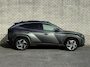 Hyundai Tucson 1.6 T-GDI PHEV Premium Sky 4WD | SOH 97% | Trekhaak | Panoramadak | 360° Camera | Stoelverwarming + Stoelventilatie |