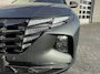 Hyundai Tucson 1.6 T-GDI PHEV Premium Sky 4WD | SOH 97% | Trekhaak | Panoramadak | 360° Camera | Stoelverwarming + Stoelventilatie |