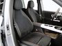 Mercedes-Benz GLB 180 Business Solution AMG 7p. | Night | 3e zitrij | Trekhaak | Panoramadak | Memory | Multibeam LED | Sfeerverlichting |