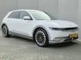 Hyundai Ioniq 5 Lounge 77.4 kWh / SOH 99% / Dealer onderhouden / Trekhaak 1.600 kg / Panoramadak / warmtepomp / Stoelventilatie / head-up display / Stuur-, stoel- en achtebankverwarming / 20" LM wielen / elektrisch achterklep / Apple Carplay Android Auto /