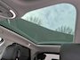 Hyundai Ioniq 5 Lounge 77.4 kWh / SOH 99% / Dealer onderhouden / Trekhaak 1.600 kg / Panoramadak / warmtepomp / Stoelventilatie / head-up display / Stuur-, stoel- en achtebankverwarming / 20" LM wielen / elektrisch achterklep / Apple Carplay Android Auto /