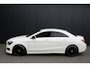 Mercedes-Benz CLA 180 Prestige - NAVI - PDC - AMG -