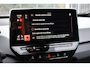 Volkswagen ID.3 First Plus 58 kWh | Camera | IQ Light | Stoel/Stuurverwarming |