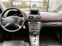 Toyota Avensis Wagon 2.0 VVTi Executive - automaat - leder - cruise control - stoelverwarming