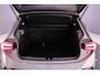 CUPRA Born Edition 62 kWh 204pk Automaat Adaptive cruise control, Navigatie, Stuurwiel verwarmd, Achteruitrijcamera, LED koplampen, Stoelverwarming, App connect