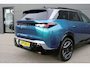 Peugeot e-5008 GT Avantage 73 kWh 7p | Fase 3 laden | SOH 97% | Luxe stoelen | Elektrische verstelbare stoelen | Alcantara | NL auto |
