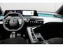 Peugeot e-5008 GT Avantage 73 kWh 7p | Fase 3 laden | SOH 97% | Luxe stoelen | Elektrische verstelbare stoelen | Alcantara | NL auto |