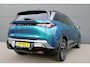 Peugeot e-5008 GT Avantage 73 kWh 7p | Fase 3 laden | SOH 97% | Luxe stoelen | Elektrische verstelbare stoelen | Alcantara | NL auto |