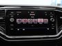 Volkswagen T-Roc 1.5 TSI Sport 150 pk DSG | Camera | Elektrische achterklep | Cruise control | Navi via App-Connect | Dodehoek detectie | Stoel- & Stuurverwarming | LED |