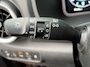 Hyundai Kona 1.6 GDI HEV 141pk Premium | Leder | Premium Audio | Trekhaak | Dodehoek detectie | Camera | Adaptive cruise controle | Elektrische stoelen | Stoelventilatie | Stoelverwarming | Stuurverwarming