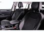 Volkswagen Tiguan Life Edition 1.5 TSI eHybrid 204pk DSG Automaat Trekhaak, Navigatie, Adaptive cruise control, LED matrix koplampen, 360 camera, Achteruitrijcamera