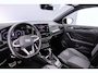 Volkswagen T-Roc R-Line 1.5 TSI 150pk DSG Automaat Panoramadak, Black Style, Adaptive cruise control, Achteruitrijcamera, Elektrische achterklep, LED koplampen, Stoelverwarming