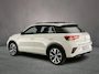 Volkswagen T-Roc R-Line 1.5 TSI 150pk DSG Automaat Panoramadak, Black Style, Adaptive cruise control, Achteruitrijcamera, Elektrische achterklep, LED koplampen, Stoelverwarming