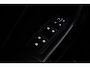 Volkswagen T-Roc R-Line 1.5 TSI 150pk DSG Automaat Panoramadak, Black Style, Adaptive cruise control, Achteruitrijcamera, Elektrische achterklep, LED koplampen, Stoelverwarming