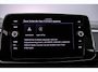 Volkswagen T-Roc R-Line 1.5 TSI 150pk DSG Automaat Panoramadak, Black Style, Adaptive cruise control, Achteruitrijcamera, Elektrische achterklep, LED koplampen, Stoelverwarming