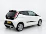 Toyota Aygo 1.0 VVT-i x-sport CAMERA - TREKHAAK - CRUISE - LMV