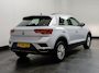 Volkswagen T-Roc 1.5 TSI Style | Achteruitrijcamera | Airco (automatisch) | Cruise control adaptief