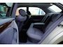 Mercedes-Benz E-klasse 240 Elegance * EERSTE EIGENAAR + VOLLEDIGE HISTORIE *