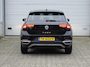 Volkswagen T-Roc 1.0 TSI Style / 1e Eigenaar / All Season Banden / Apple Carplay & Android Auto / Volledig Onderhouden / Climate Control / Parkeersensoren V+A / Navigatie /