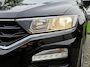Volkswagen T-Roc 1.0 TSI Style / 1e Eigenaar / All Season Banden / Apple Carplay & Android Auto / Volledig Onderhouden / Climate Control / Parkeersensoren V+A / Navigatie /