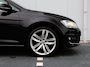 Volkswagen Golf Variant 1.4 TSI Highline 122PK DSG | Xenon | Trekhaak | Panoramadak | Navigatie | Cruise control | Climate control | Lichtmetalen velgen |