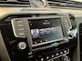 Volkswagen Passat Variant 1.4 TSI ACT Connected Series+ R line Carplay Navigatie 24 Maanden garantie* (Vraag naar de voorwaarden)