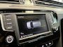 Volkswagen Passat Variant 1.4 TSI ACT Connected Series+ R line Carplay Navigatie 24 Maanden garantie* (Vraag naar de voorwaarden)